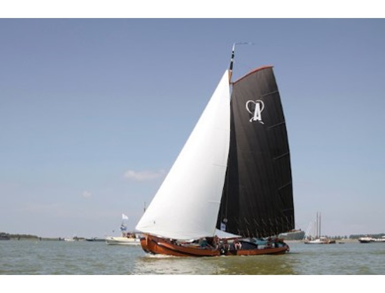 L 2131 N De Hoop_3
