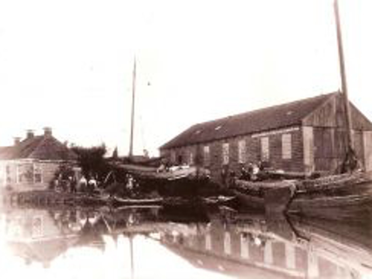 Scheepsbouwkundige tekenaar